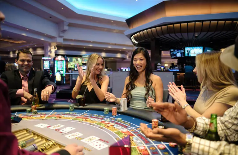 Metal Casino